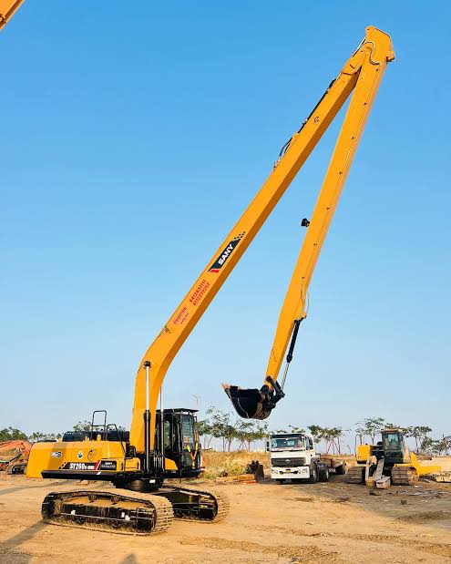 Excavators Long